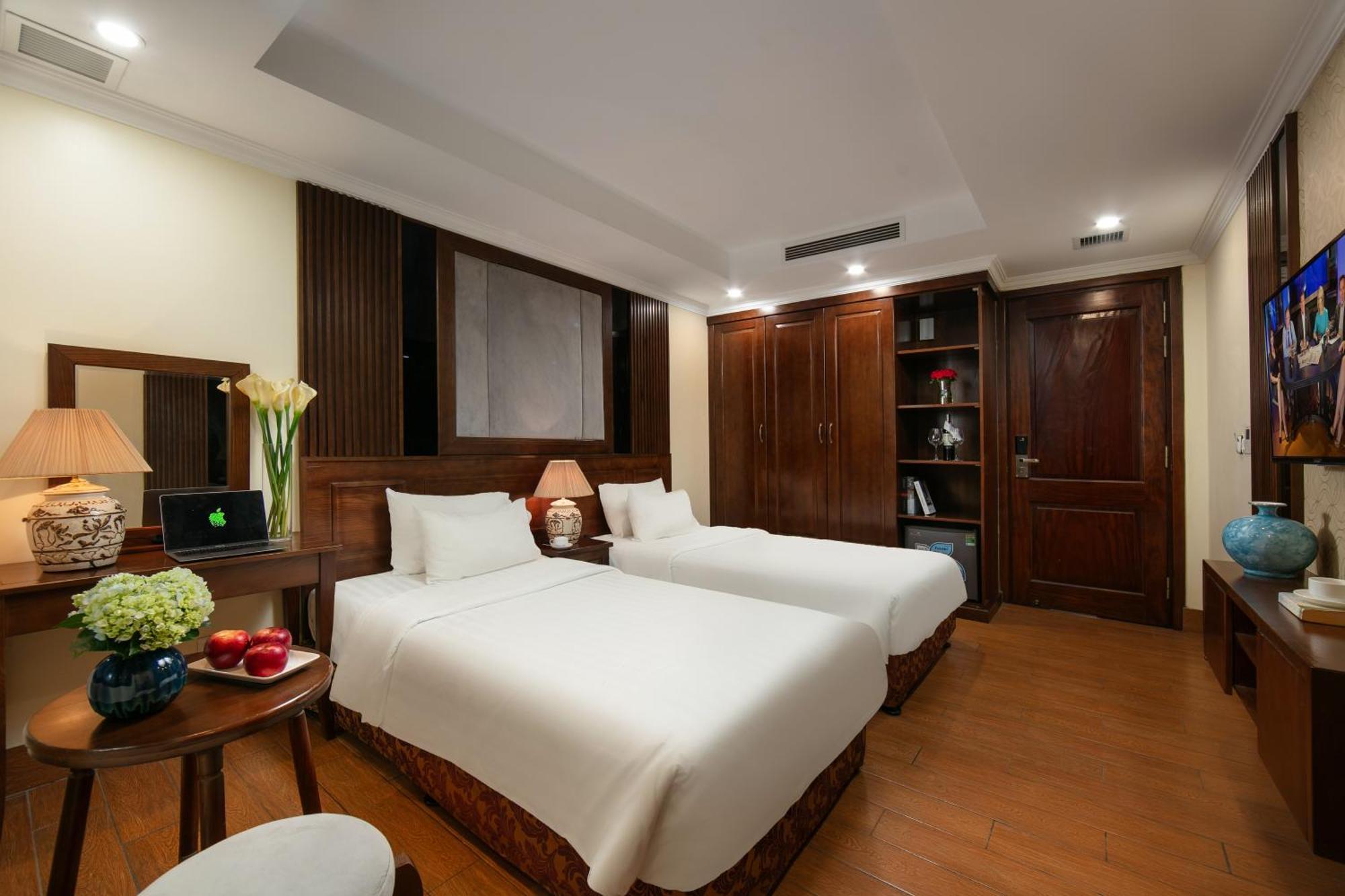 The West Hotel & Spa Hanoi Esterno foto