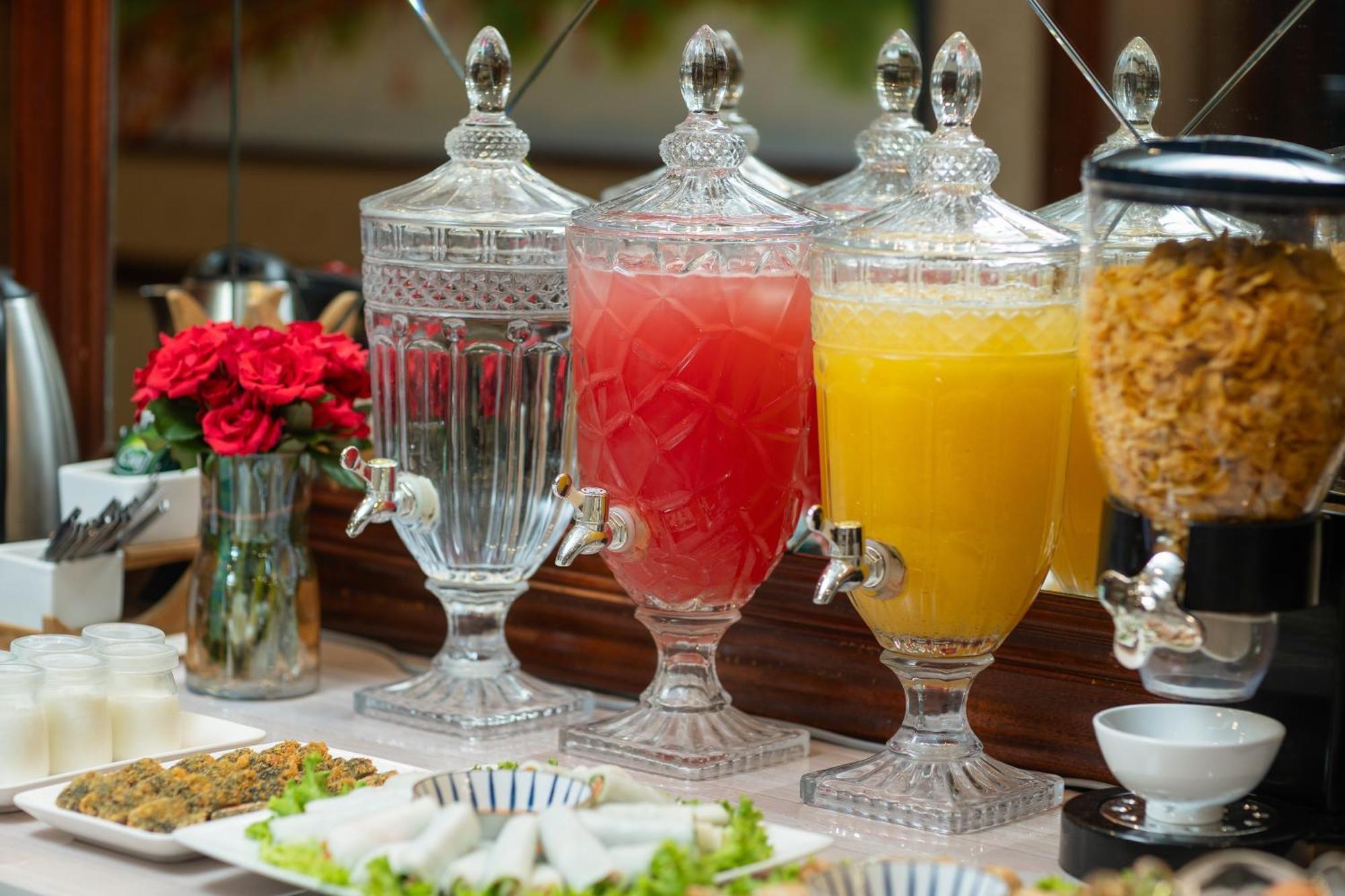 The West Hotel & Spa Hanoi Esterno foto