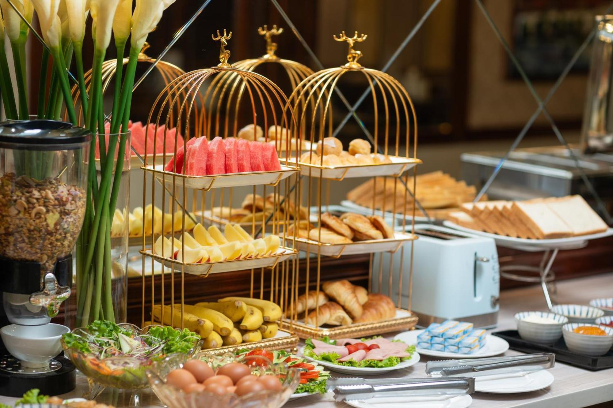 The West Hotel & Spa Hanoi Esterno foto