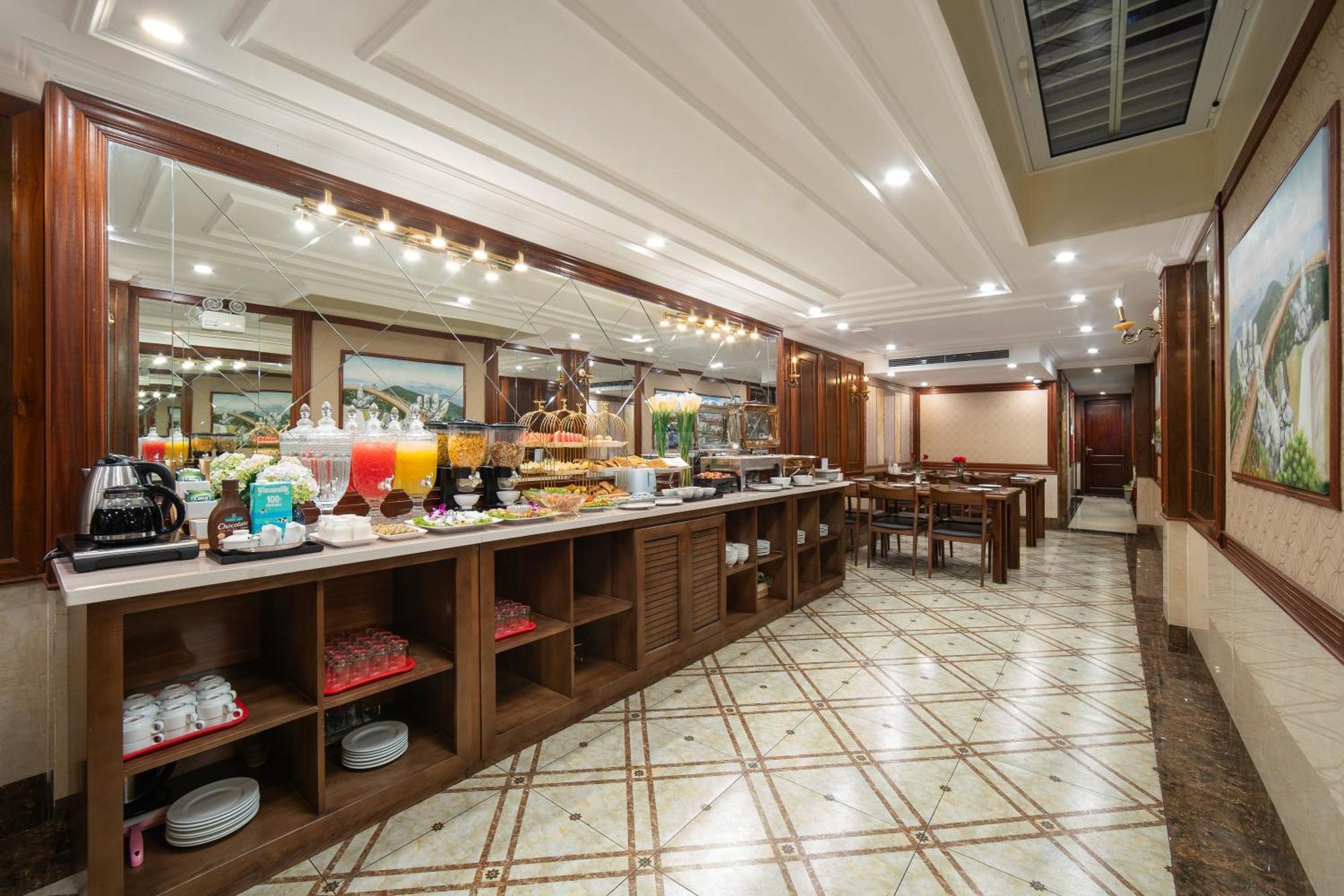 The West Hotel & Spa Hanoi Esterno foto
