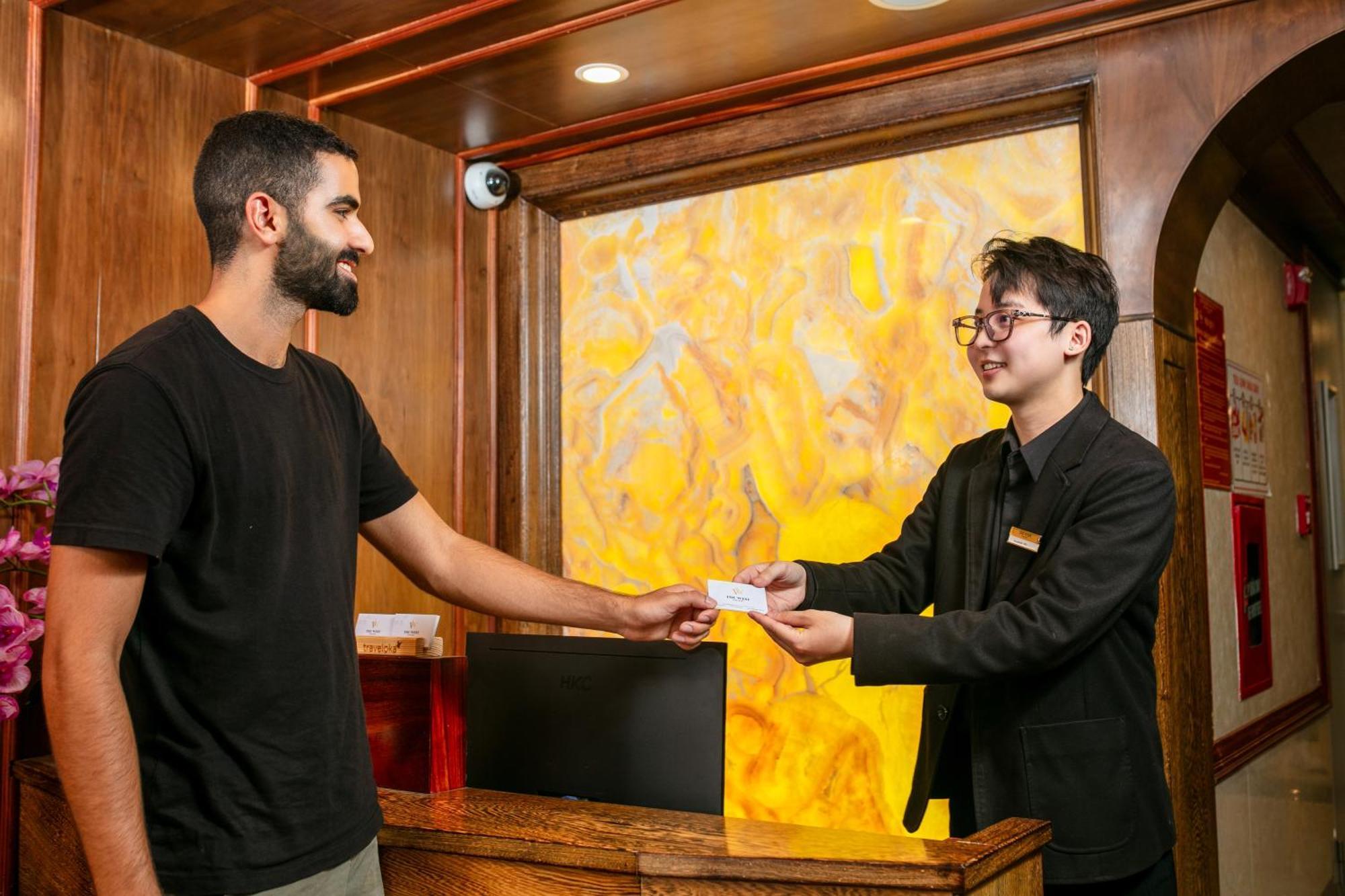 The West Hotel & Spa Hanoi Esterno foto