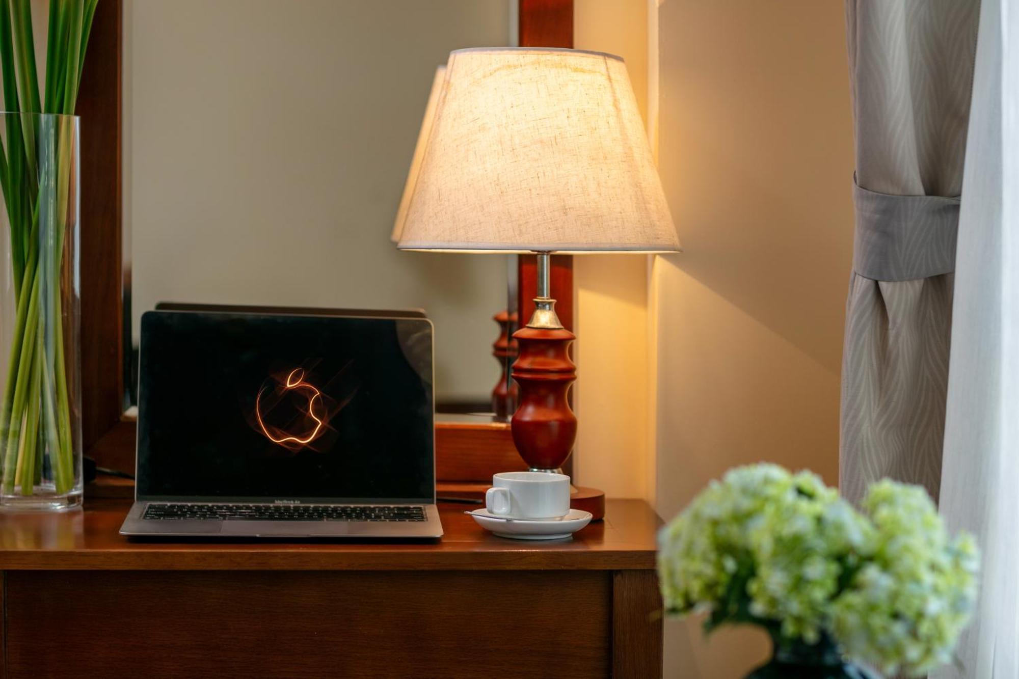 The West Hotel & Spa Hanoi Esterno foto